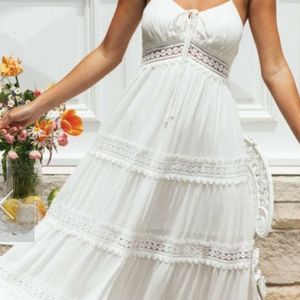 Wedding dress v-neck